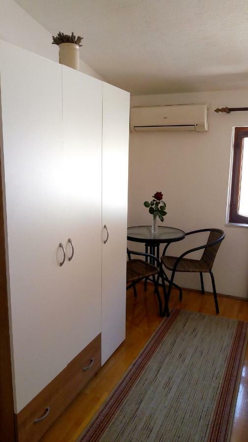 Guest House Gracijana Makarska Exterior photo
